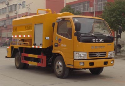 國(guó)六東風(fēng)多利卡D6清洗吸污車(chē)