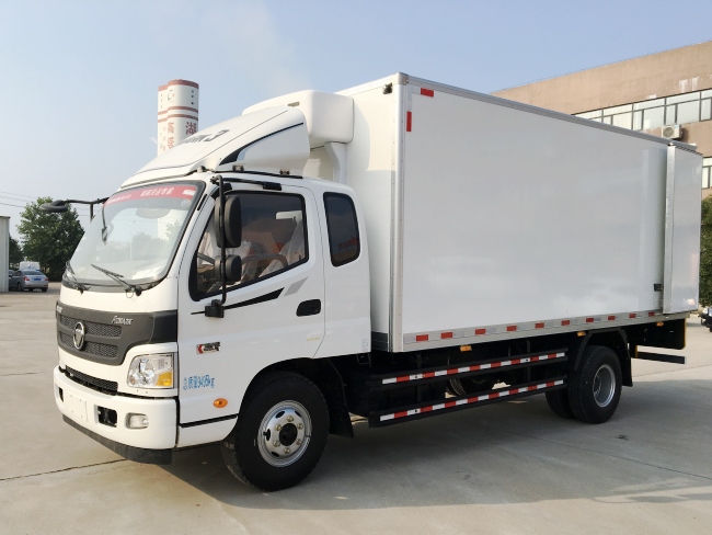 福田歐馬可一排半國(guó)五5.1米冷藏車