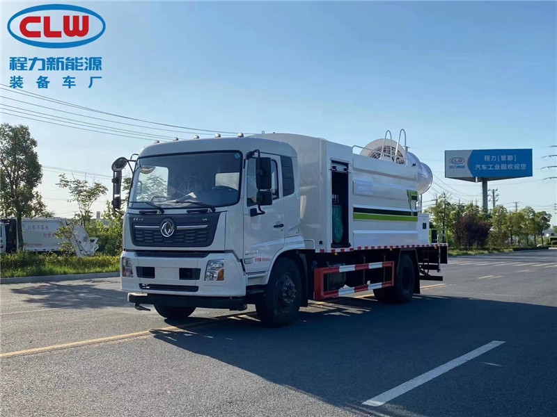 北京多功能抑塵車(chē)為京都環(huán)境做出巨大貢獻(xiàn)
