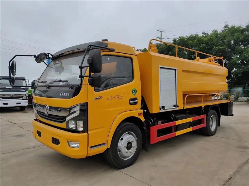 國六東風(fēng)多利卡藍(lán)牌清洗吸污車為什么這么受歡迎？