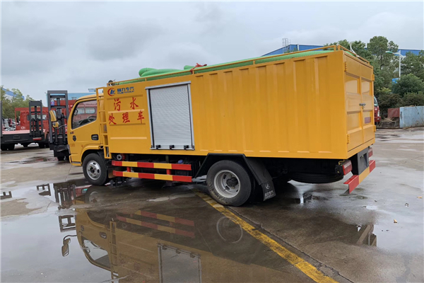 十年磨一劍程力吸糞吸污車突破傳統(tǒng)，全新升級吸污凈化車盡顯神通