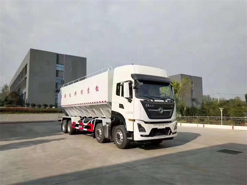 國(guó)六東風(fēng)天龍前四后八散裝飼料車(chē)