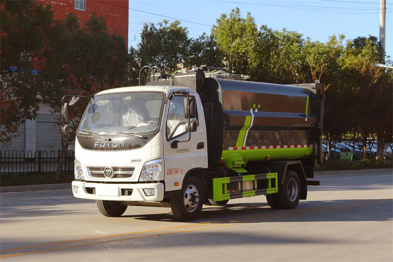 福田奧鈴捷運(yùn)側(cè)掛桶垃圾車(chē)