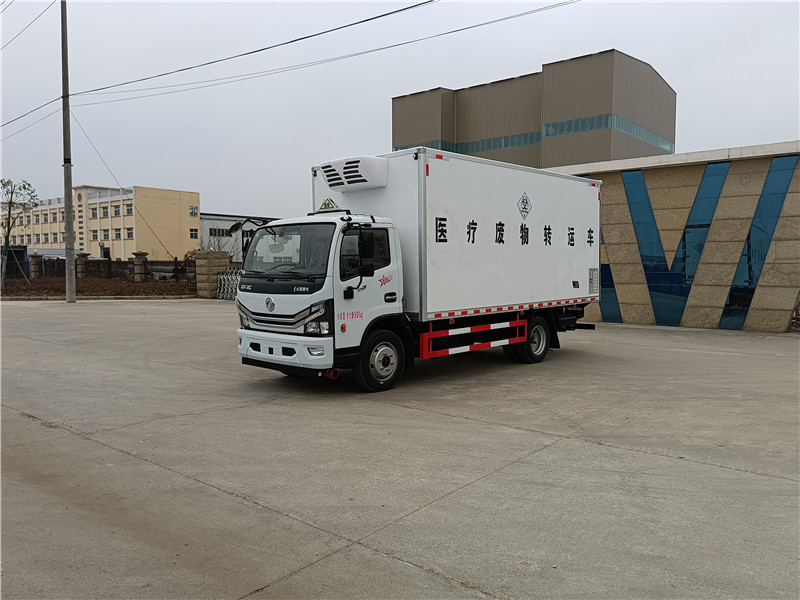 東風多利卡D7醫(yī)療廢物轉(zhuǎn)運車